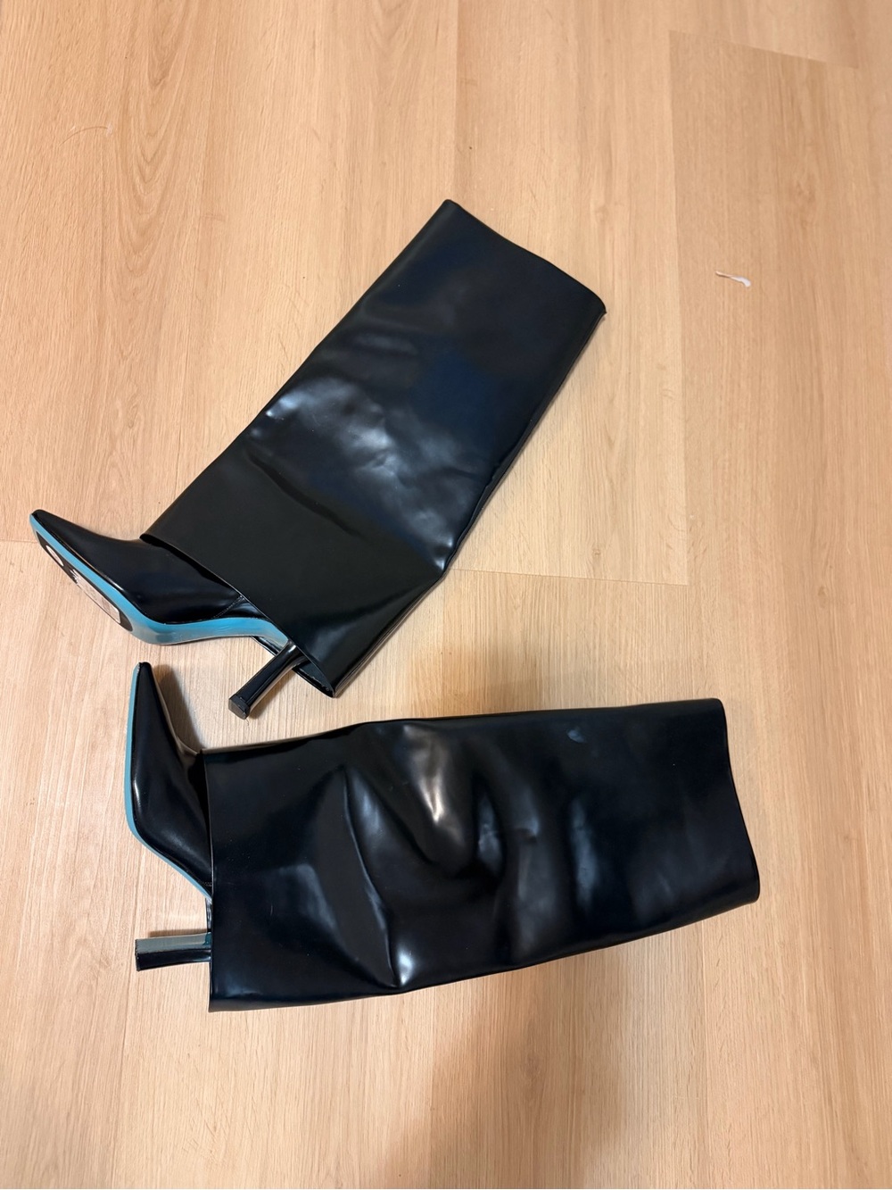 Rangoni Black Knee-High Square Toe Heeled Boots with Teal Sole Accent